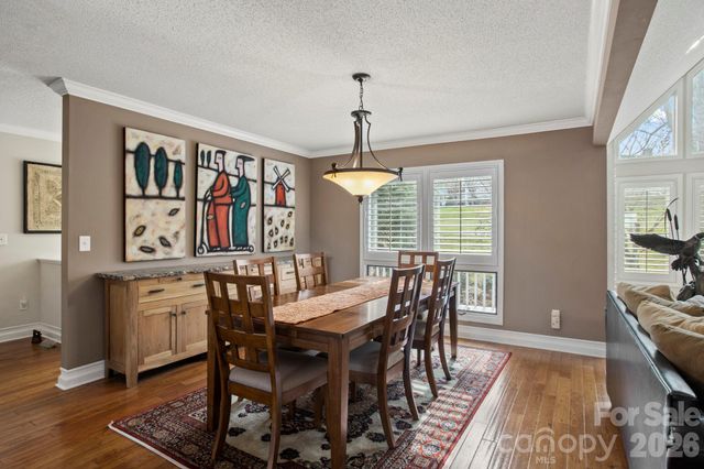 122 Broadmoor Drive, Flat Rock, NC 28731