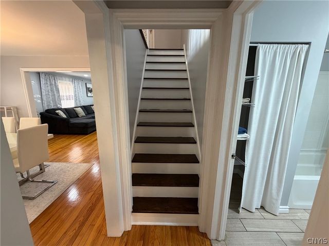 902 James Street, Utica, NY 13501