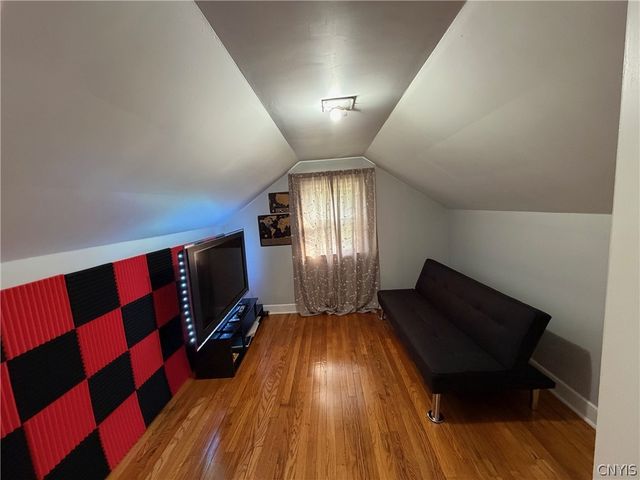 902 James Street, Utica, NY 13501