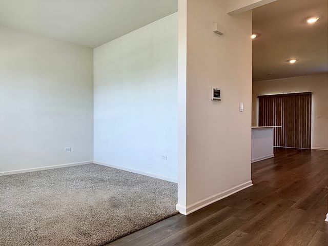 13520 S Carmel Boulevard, Plainfield, IL 60544
