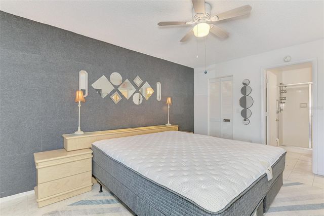 3768 59TH AVENUE W 3768, Bradenton, FL 34210