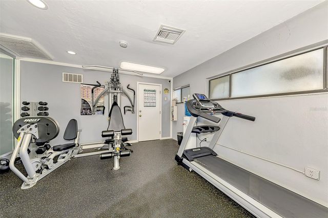 3768 59TH AVENUE W 3768, Bradenton, FL 34210