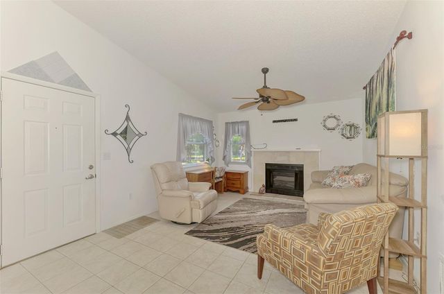 3768 59TH AVENUE W 3768, Bradenton, FL 34210
