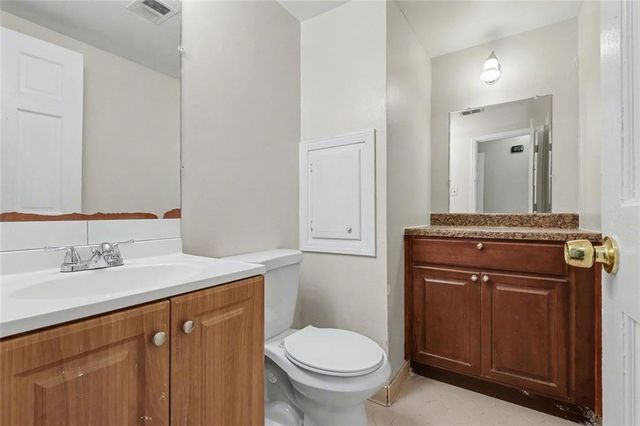 968 Abingdon Court, Stone Mountain, GA 30083