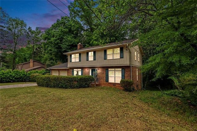 968 Abingdon Court, Stone Mountain, GA 30083
