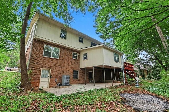 968 Abingdon Court, Stone Mountain, GA 30083