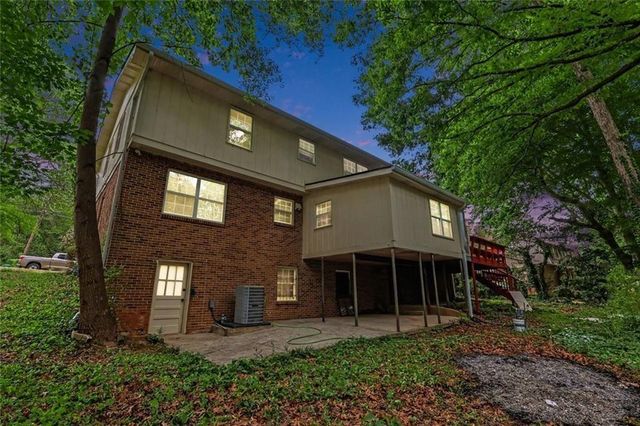 968 Abingdon Court, Stone Mountain, GA 30083