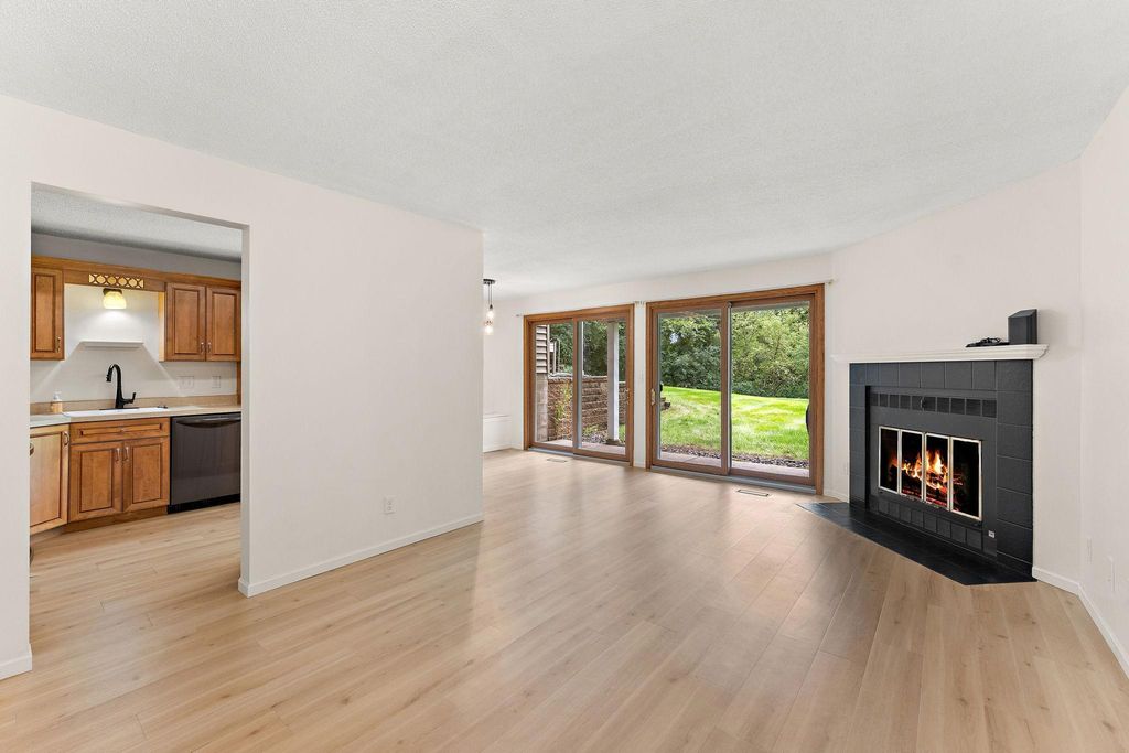 14349 Fairway Drive, Eden Prairie, MN 55344 — photo 3