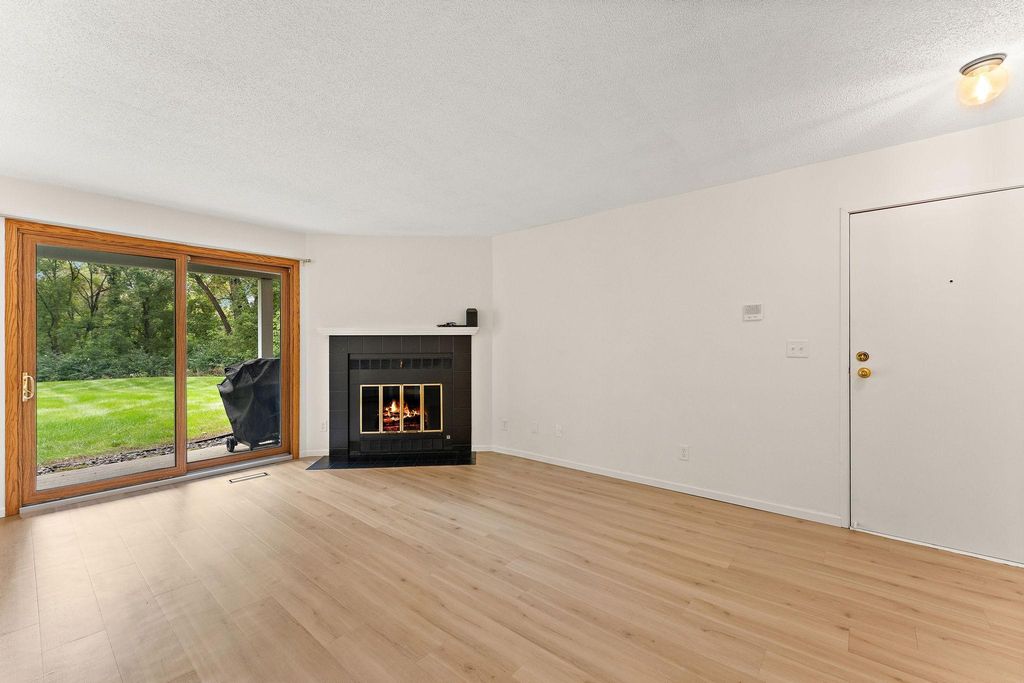 14349 Fairway Drive, Eden Prairie, MN 55344 — photo 4