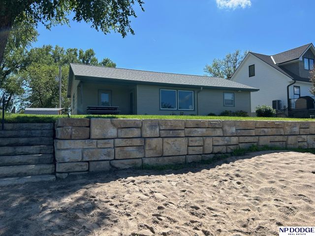 3400 Big Island Road, Fremont, NE 68025