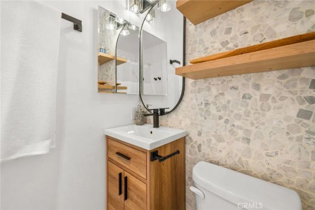 2500 Abbot Kinney Unit 10 10, Venice, CA 90291