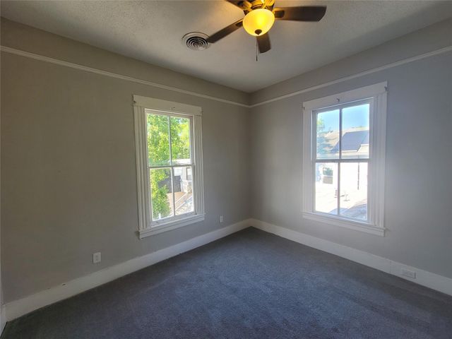 3919 Avenue O, Galveston, TX 77550