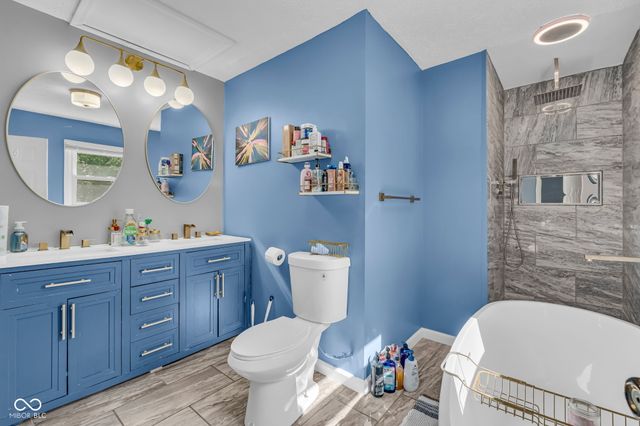 1039 Ridgeview Court, Avon, IN 46123