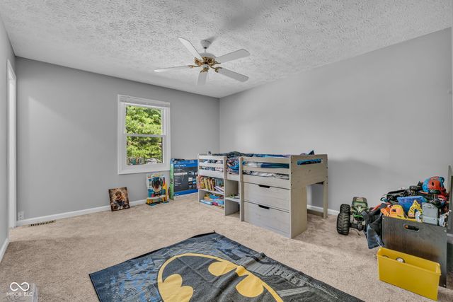1039 Ridgeview Court, Avon, IN 46123