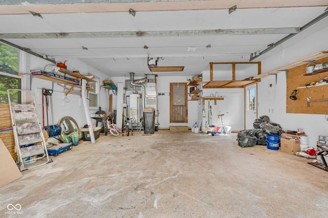 1039 Ridgeview Court, Avon, IN 46123