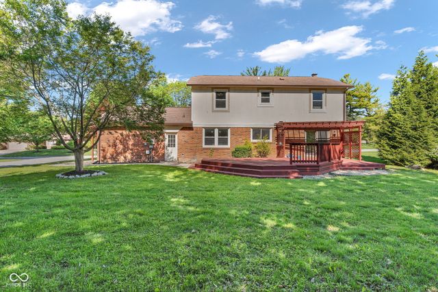 1039 Ridgeview Court, Avon, IN 46123