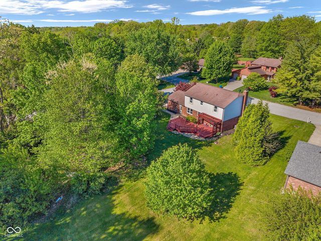 1039 Ridgeview Court, Avon, IN 46123