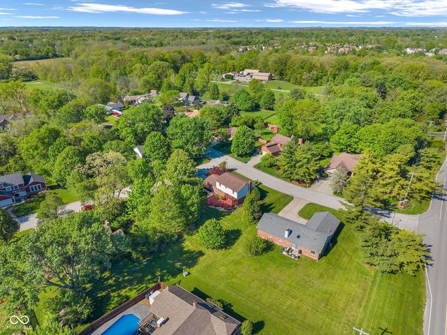 1039 Ridgeview Court, Avon, IN 46123