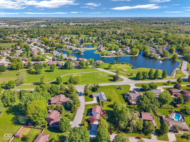 1039 Ridgeview Court, Avon, IN 46123