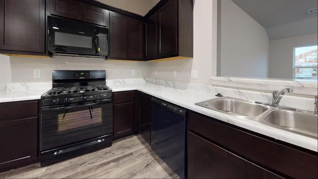 31049 Elderberry Drive, Mcloud, OK 74851