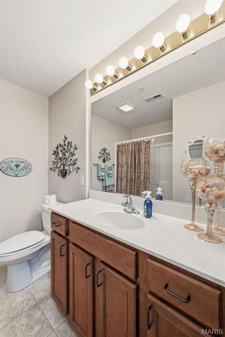 1507 S Old Highway 94 104, St Charles, MO 63303