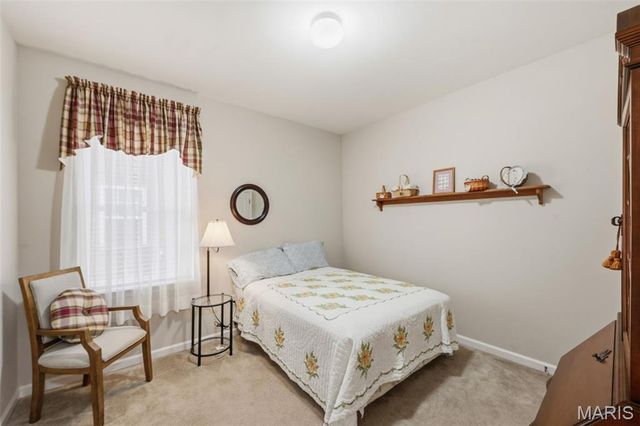 1507 S Old Highway 94 104, St Charles, MO 63303