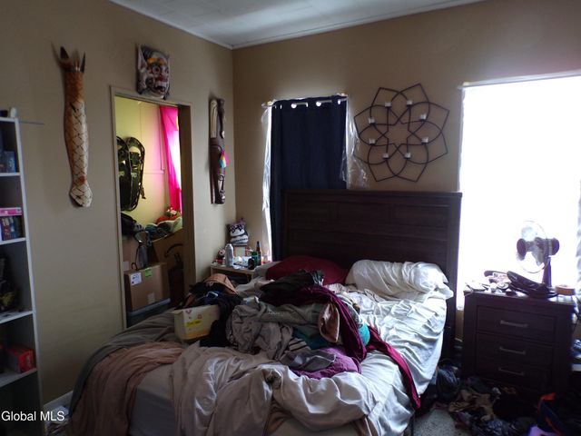 113-115 Florida Avenue, Amsterdam, NY 12010