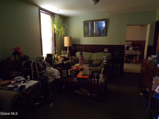 113-115 Florida Avenue, Amsterdam, NY 12010