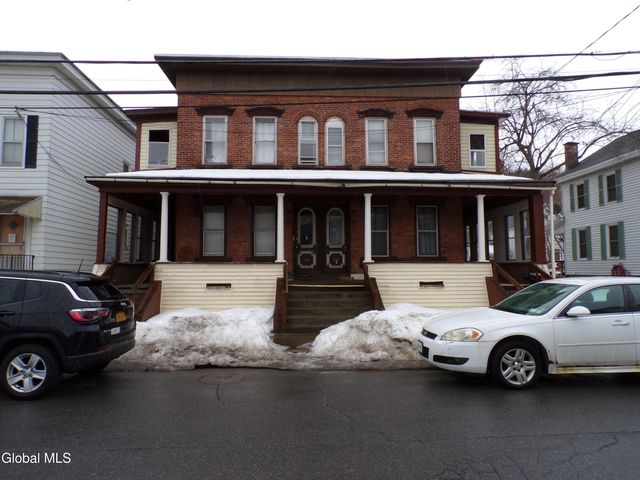 113-115 Florida Avenue, Amsterdam, NY 12010