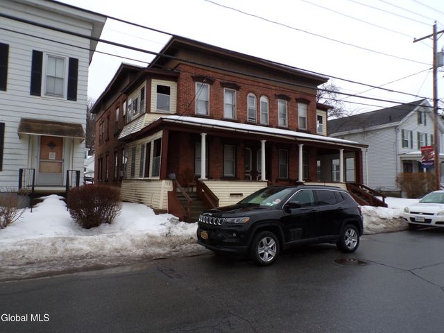 113-115 Florida Avenue, Amsterdam, NY 12010