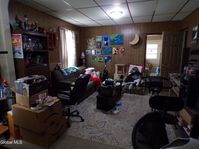 113-115 Florida Avenue, Amsterdam, NY 12010