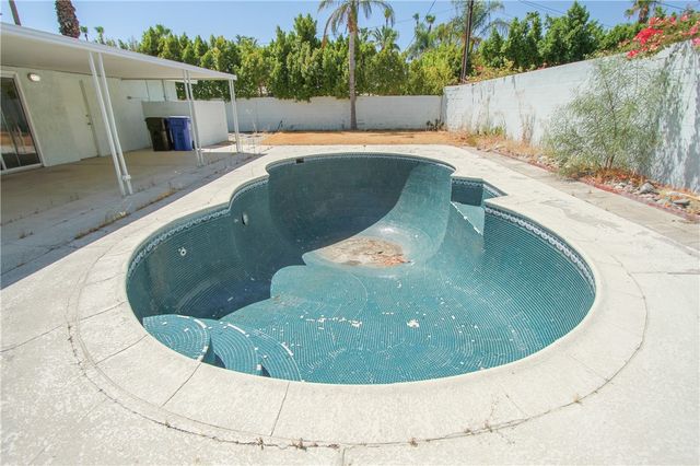 1439 N Opuntia Road, Palm Springs, CA 92262