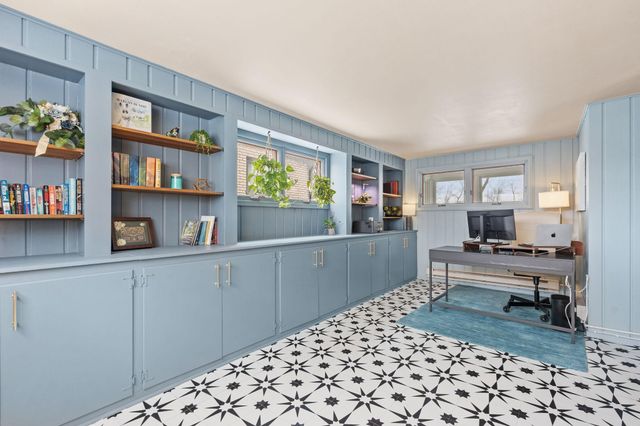 5811 Portland Avenue, Minneapolis, MN 55417