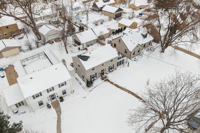 5811 Portland Avenue, Minneapolis, MN 55417