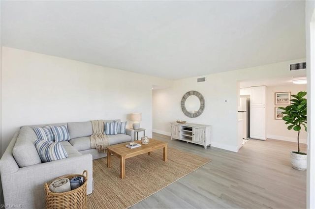 3605 Boca Ciega DR 208, Naples, FL 34112