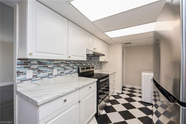 3605 Boca Ciega DR 208, Naples, FL 34112