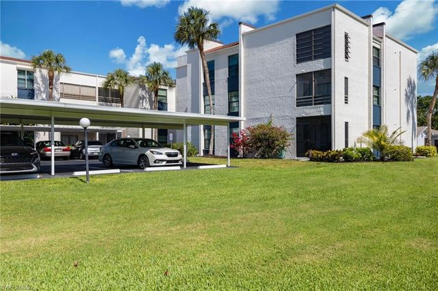 3605 Boca Ciega DR 208, Naples, FL 34112