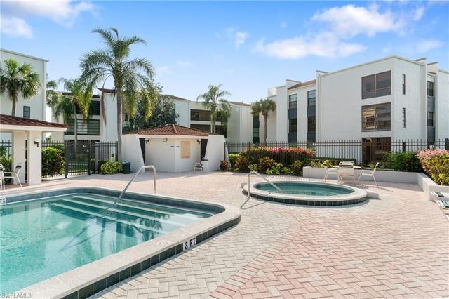 3605 Boca Ciega DR 208, Naples, FL 34112