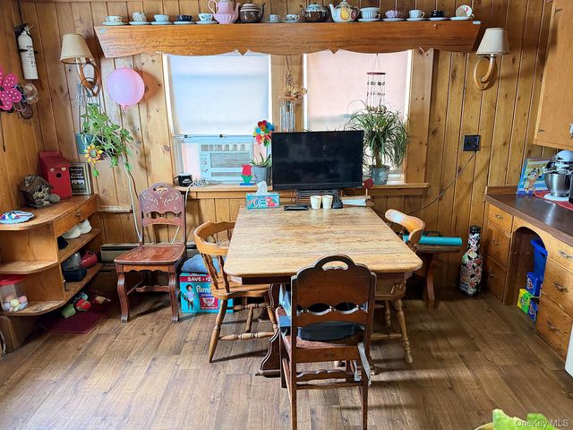 28 Banuat Road, Obernburg, NY 12766