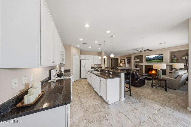 16363 W WILSHIRE Drive, Goodyear, AZ 85395