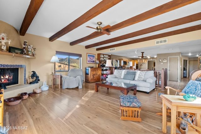 1733 N Placita Tuberia, Tucson, AZ 85745