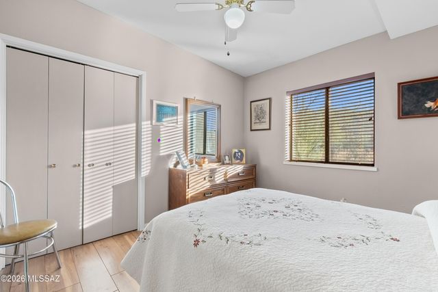 1733 N Placita Tuberia, Tucson, AZ 85745