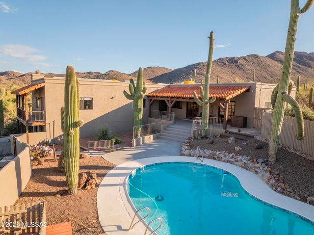 1733 N Placita Tuberia, Tucson, AZ 85745