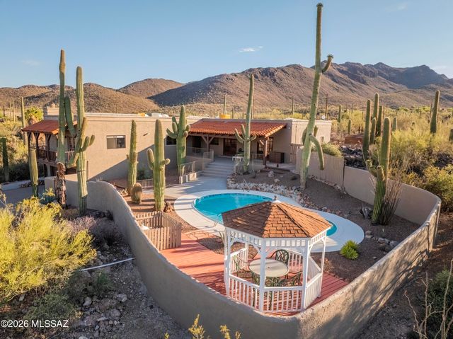 1733 N Placita Tuberia, Tucson, AZ 85745