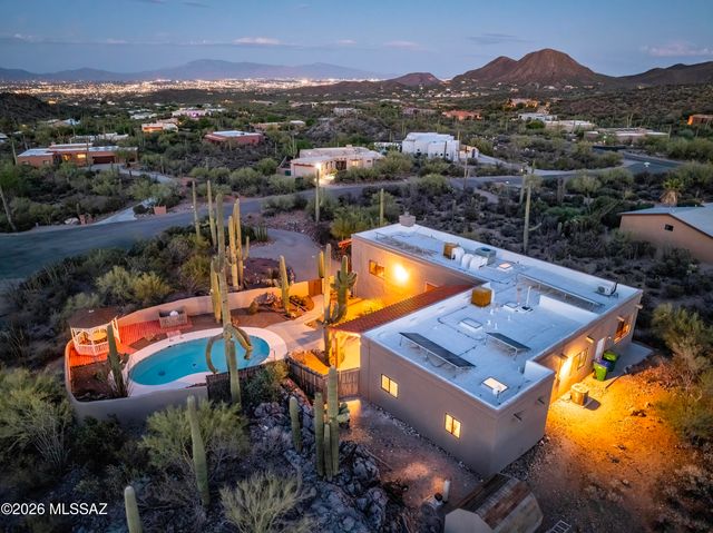 1733 N Placita Tuberia, Tucson, AZ 85745