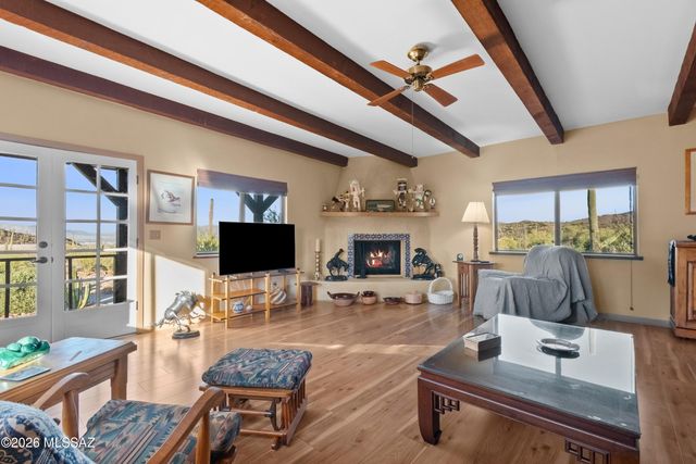 1733 N Placita Tuberia, Tucson, AZ 85745