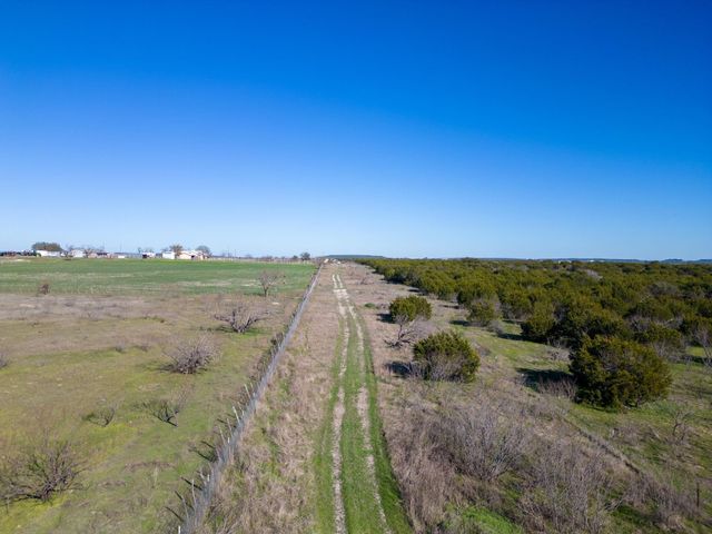 4746 W Us Hwy 190 Highway, Lometa, TX 76853