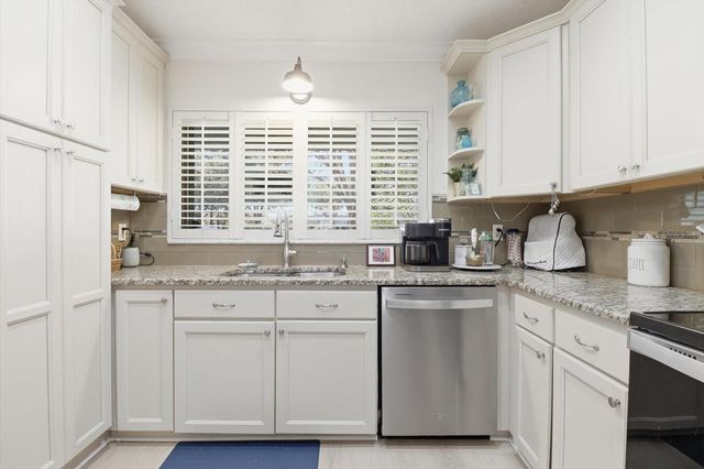 9285 SW 89TH TERRACE A, Ocala, FL 34481