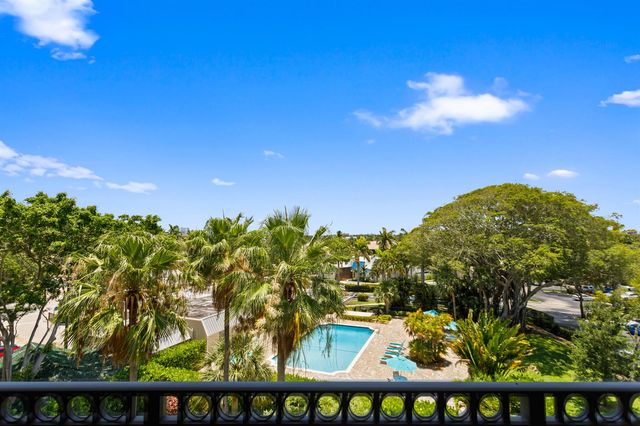 27 Royal Palm Way 503, Boca Raton, FL 33432