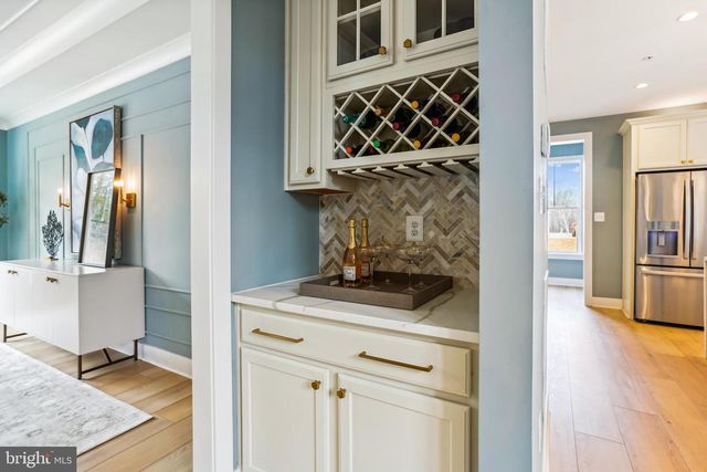 4996 ILCHESTER RD, Ellicott City, MD 21043